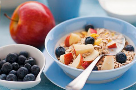 飞蚊症眼睛的常见症状与应对策略—基于语音解答的详细分析