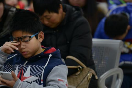 怀孕后遭遇眼睛飞蚊症的困扰与应对