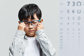 眼睛看字模糊?试试这几个简单方法快速解决