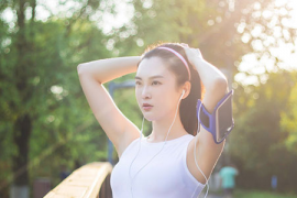 银发经济浪潮下,老人健康产业如何驶向新蓝海?