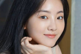 如何恢复眼睛里的飞蚊症？